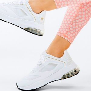 Fabletics Athletic Shoes white/gold size 8